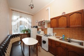 Квартира посуточно в Одессе на ул. Ярославская, 26